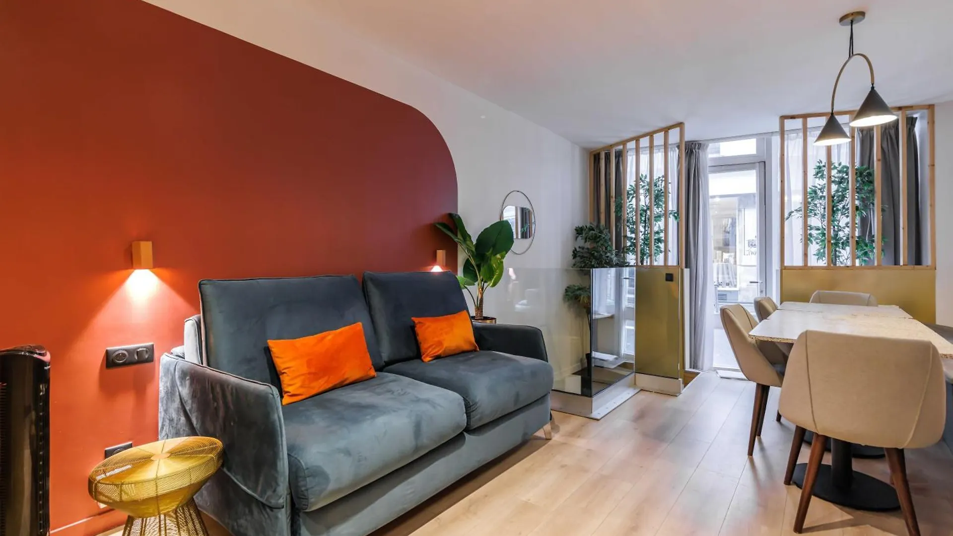 Charming Duplex Parisian T3 - Heart Of Saint-germain Paris