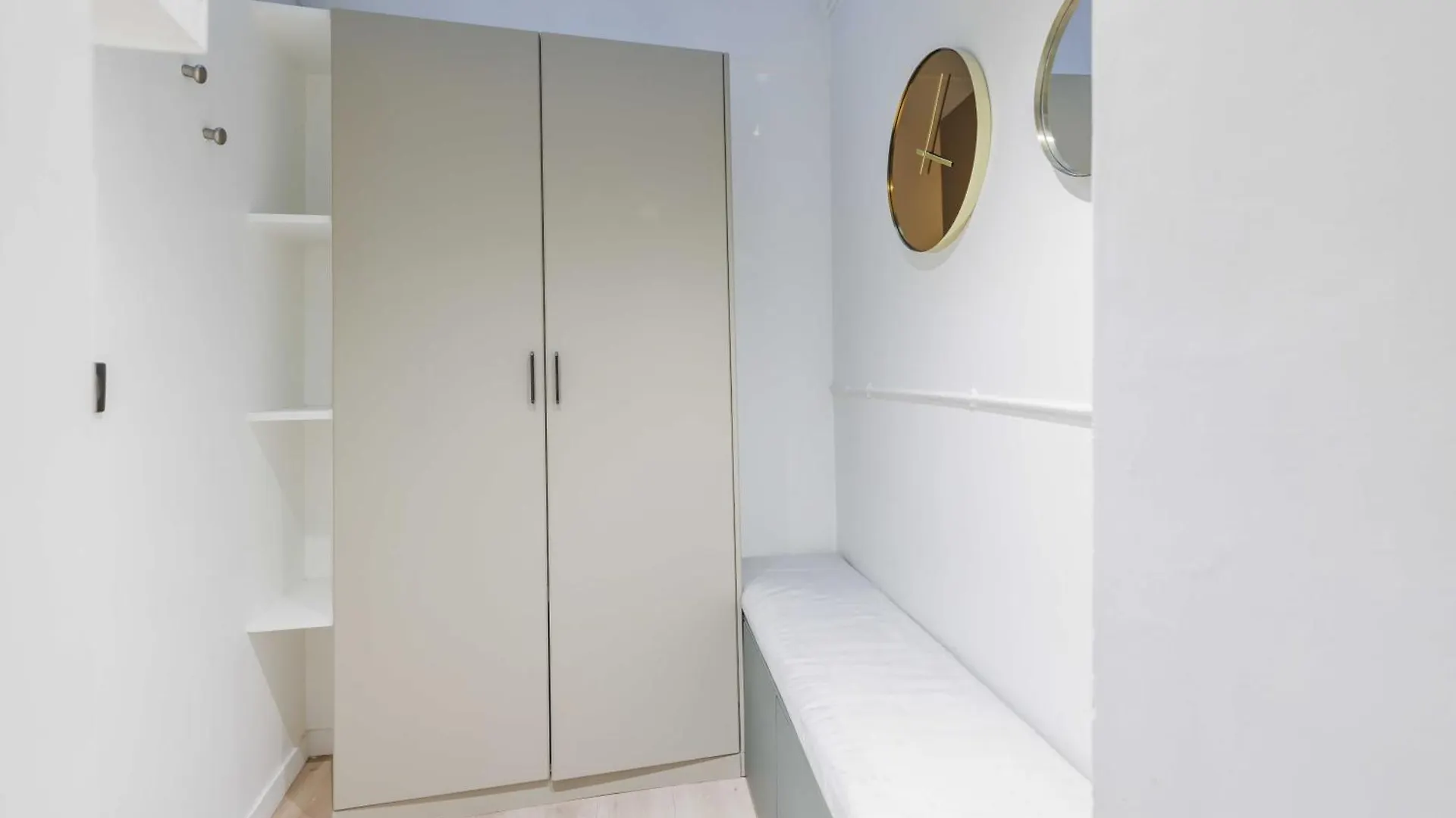 Charming Duplex Parisian T3 - Heart Of Saint-germain Apartment